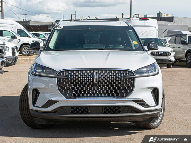 2025 Lincoln Aviator Reserve in Cars & Trucks in Edmonton - Image 2