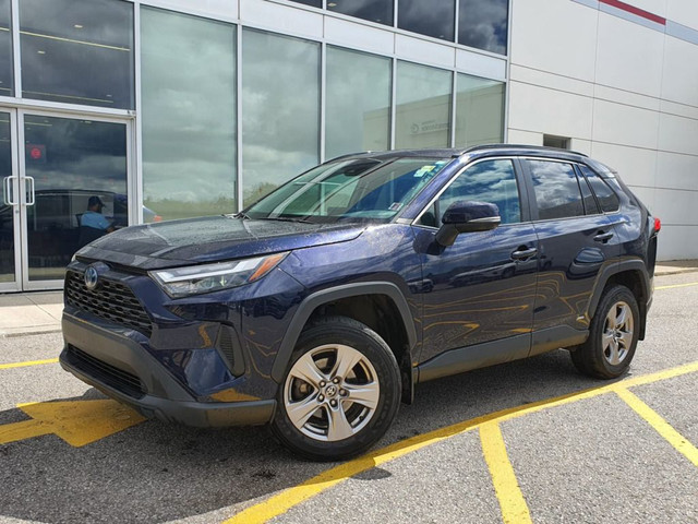 2023 Toyota RAV4 Hybrid XLE AWD | Sunroof | Alloys in Cars & Trucks in City of Toronto - Image 2