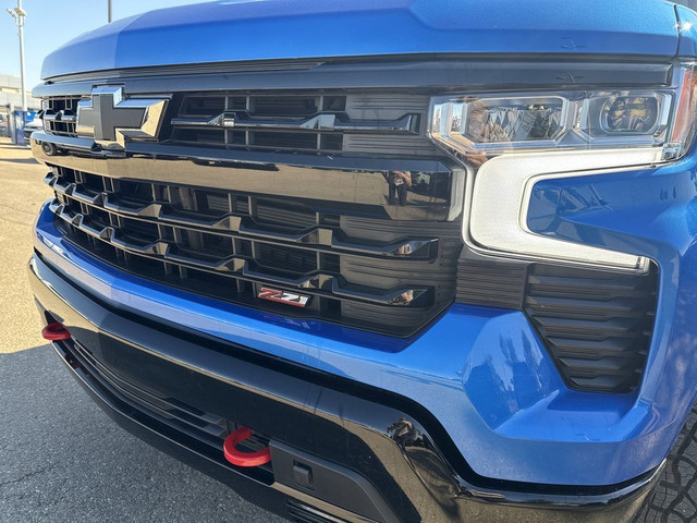 2025 Chevrolet Silverado 1500 LT Trail Boss Z71 DURAMAX BUCKETS in Cars & Trucks in Edmonton - Image 4
