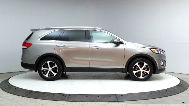 2018 Kia Sorento in Cars & Trucks in Lethbridge - Image 2