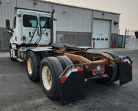 Ryder Stock ID: 280661 Transmission Type/Speed: MANUAL 18 Engine: DIESEL DD16 GHG'17 500/1800 Horse... (image 7)