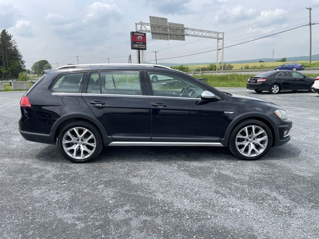 2017 Volkswagen Golf Alltrack Alltrack in Cars & Trucks in Sherbrooke - Image 4