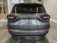 Ford Escape ST-Line AWD Cuir GPS Mags Sièges Électrique 2023 à vendreJAMAIS ACCIDENTÉ!! Caméra recul... (image 5)