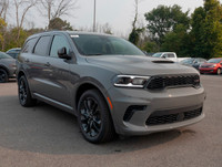 À voir! / Come see it! TRÈS BIEN ÉQUIPÉ / VERY WELL EQUIPPED. Version R/T Blacktop AWD avec : Moteur... (image 9)