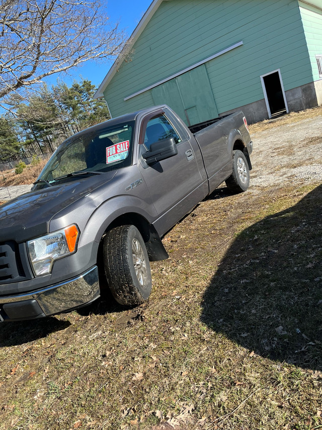 2009 Ford F 150 XL in Cars & Trucks in City of Halifax