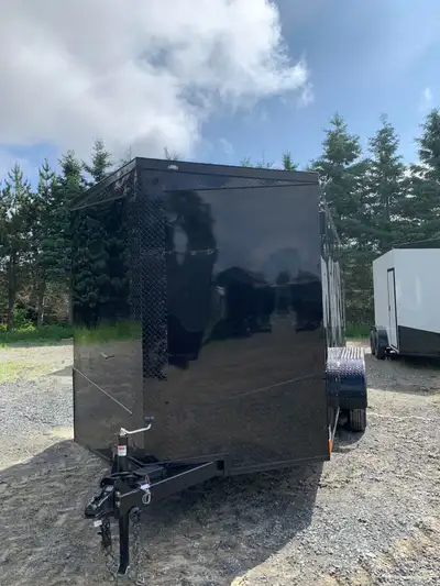 sell cargo trailer enclosed trailer remorque trailer fermé no- galvanize + also some utility galvani...