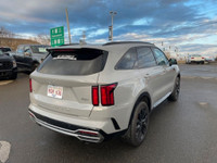 Recent Arrival! 2022 Kia Sorento Gray 8-Speed DCT 2.5L I4 DGI Turbocharged DOHC 16V LEV3-ULEV70 281h... (image 3)