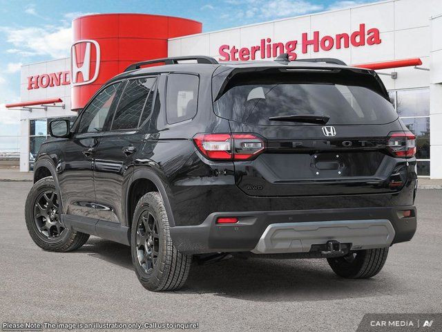 2025 Honda Pilot TrailSport in Cars & Trucks in Hamilton - Image 4