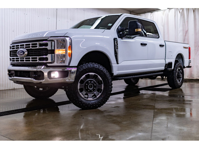 2023 Ford F-350 4x4 Crew Cab XLT Tremor PSeat BCam in Cars & Trucks in Grande Prairie - Image 4