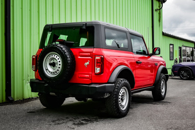 2023 Ford Bronco Base • SUNROOF • REAR CAM • TOW PACKAGE • CP/AA in Cars & Trucks in Kingston - Image 3