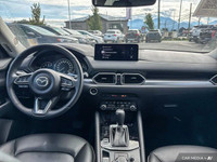 This Mazda CX-5 boasts a Regular Unleaded I-4 2.5 L/152 engine powering this Automatic transmission.... (image 9)