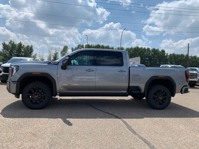 2025 GMC Sierra 2500HD in Cars & Trucks in Medicine Hat - Image 4