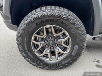 4WD Crew Cab ZR2 Engine: Turbocharged Gas I4 2.7L/ L/100Km City: 14.8 L/100Km Hwy: 15.1 Safety Equip... (image 9)
