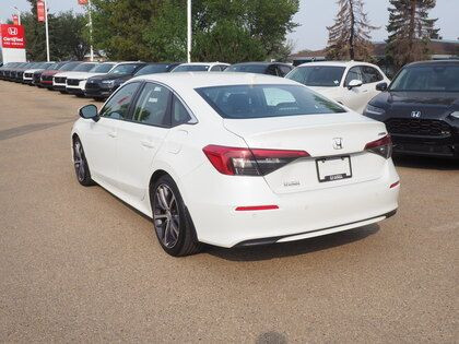 2022 Honda Civic Sedan Touring. Remote Start. Heated Steering. S in Cars & Trucks in Edmonton - Image 3