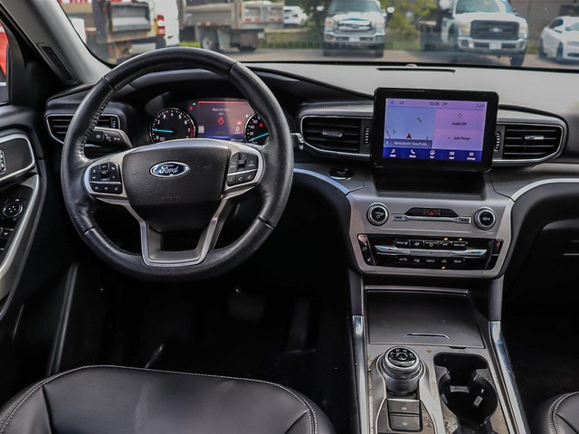 2022 Ford Explorer XLT 4WD in Cars & Trucks in Markham / York Region - Image 4