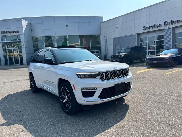 2023 Jeep Grand Cherokee Summit Reserve | MASSAGE SEATS | V6 | N in Cars & Trucks in Oakville / Halton Region