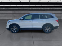 A versatile three-row SUV offering room for up to 8 passengers and plenty of premium features. The E... (image 4)