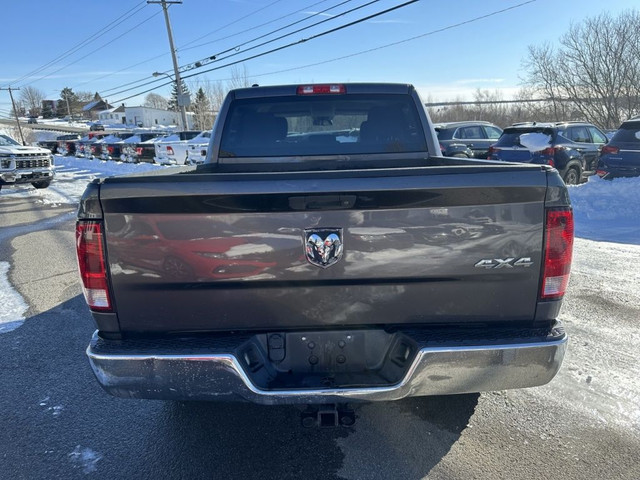 2014 Ram 1500 ST CREW CAB V8 5.7L 4X4 MAGS 17 in Cars & Trucks in Thetford Mines - Image 4