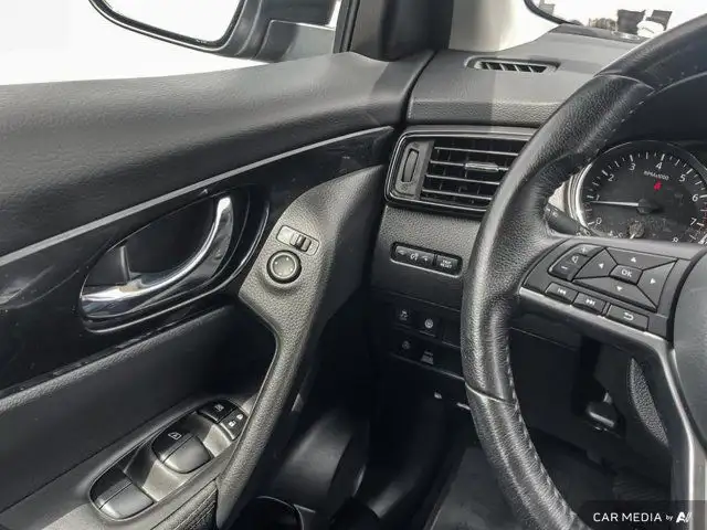 2019 Nissan Qashqai SV in Cars & Trucks in Dartmouth - Image 21
