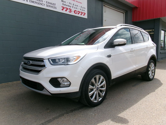 2018 Ford Escape Titanium 4WD in Cars & Trucks in Swift Current - Image 2