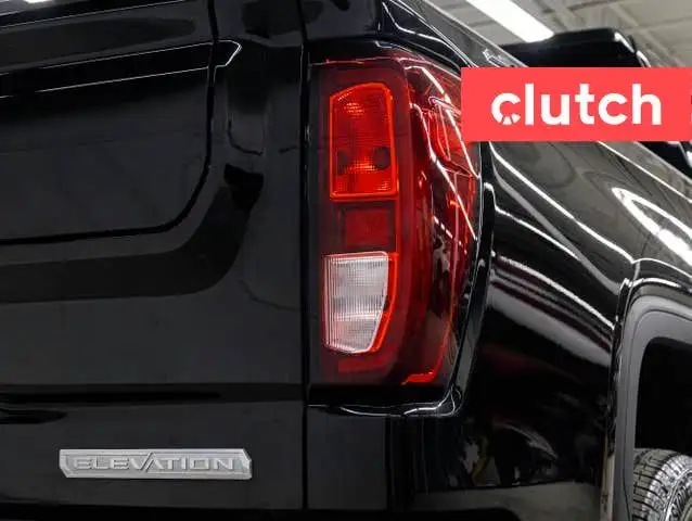2021 GMC Sierra 1500 Elevation 4x4 w/ Apple CarPlay & Android Au in Cars & Trucks in Ottawa - Image 12