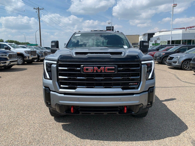 2025 GMC Sierra 2500HD in Cars & Trucks in Medicine Hat - Image 2