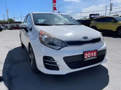 Looking for a Ford? Visit us at www.5StarDealer.com for view more like this vehicle. We have over 40...