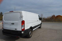 Price Reduced to $20,950.00!!!!!!!!!! Clean Carfax, Backup Camera, Bluetooth, Cruise control ,A/C ,... (image 4)