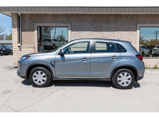 2023 Mitsubishi RVR ES AWD | HEATED SEATS | CARPLAY | CLEAN CARF in Cars & Trucks in Winnipeg - Image 4