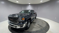 LEATHER SEATS, DURAMAX 6.6L TURBO-DIESEL V8 ENGINE, 4x4, HEATED FRONT SEATS, BACK-UP CAMERA Meet the... (image 2)