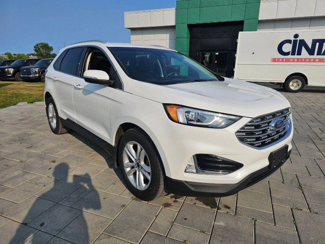 2020 Ford Edge in Cars & Trucks in Ottawa - Image 3