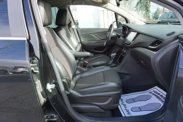 2018 Buick Encore in Cars & Trucks in Oakville / Halton Region - Image 18