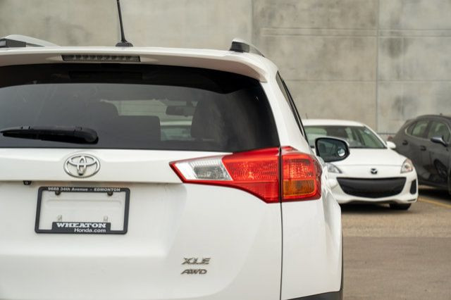 2013 Toyota RAV4 XLE in Cars & Trucks in Edmonton - Image 4