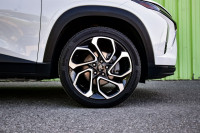 This 2024 Chevrolet Trax is for sale today. This SUV has 40,927 kms. It's white in colour and is com... (image 8)