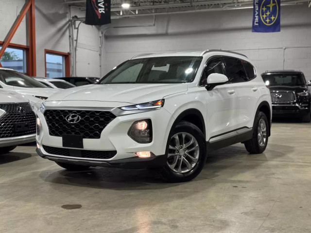 2019 HYUNDAI Santa Fe Essential in Cars & Trucks in City of Montréal - Image 2