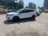 Ford Escape-2017 in perfect condition. No Accidents, Back up camera, navigation, panoramic roof, pow... (image 2)
