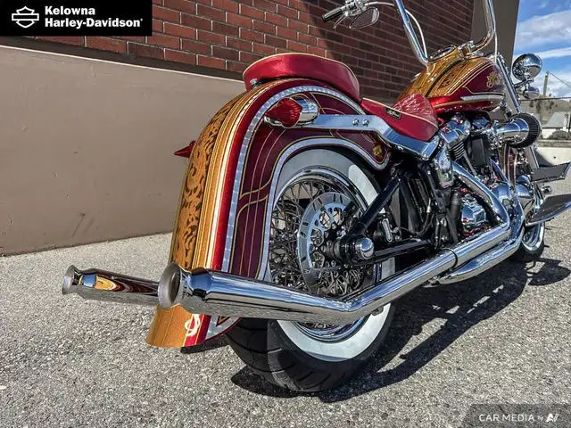 2018 Harley-Davidson Softail FLDE - Deluxe in Street, Cruisers & Choppers in Kelowna - Image 8