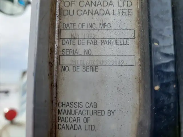1992 Kenworth T/A Day Cab Live Bottom Truck T800 in Heavy Trucks in Kamloops - Image 35