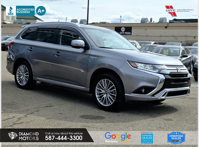 2020 Mitsubishi Outlander PHEV SE AWC in Cars & Trucks in Edmonton - Image 3