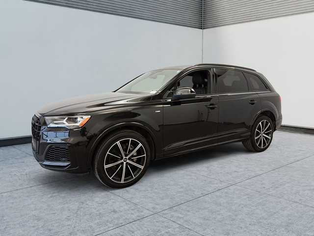2022 Audi Q7 Komfort AWD SLINE Black Optic 7 Passagers in Cars & Trucks in Laval / North Shore - Image 3