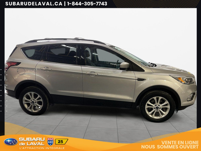 2017 Ford Escape SE Bluetooth, air climatisé in Cars & Trucks in Laval / North Shore - Image 4