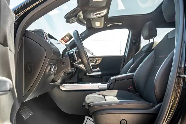 2024 Mercedes-Benz GLB GLB 250 4MATIC |AMG PKG |ONE OWNER|NAVI|P in Cars & Trucks in City of Toronto - Image 17