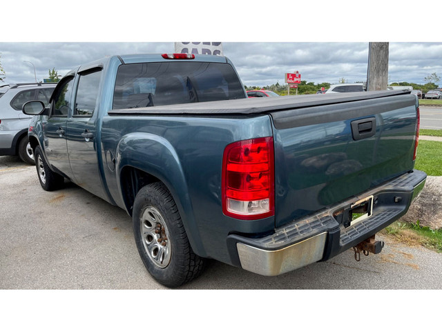  2008 GMC Sierra 1500 2WD Crew Cab 143.5 WT in Cars & Trucks in Oakville / Halton Region - Image 4