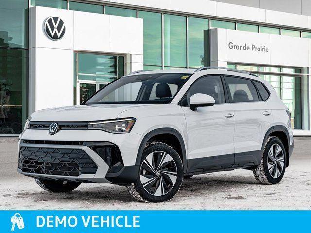 2025 Volkswagen Taos Comfortline | Sunroof Package in Cars & Trucks in Grande Prairie