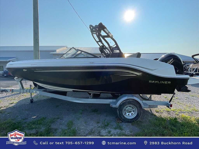 2024 Bayliner DX2000 in Powerboats & Motorboats in Peterborough - Image 2