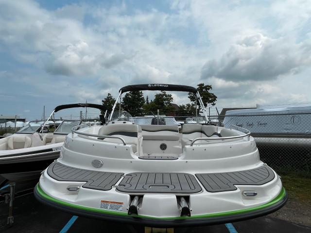 2022 Legend Vibe D19 in Powerboats & Motorboats in Barrie - Image 2