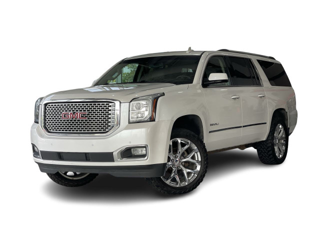 2016 GMC Yukon XL 4x4 Denali(Heated/Vented Seats/Navi,Backup Cam in Cars & Trucks in Calgary