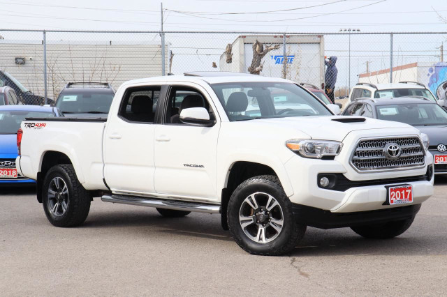 2017 Toyota Tacoma TRD Sport | V6 | Auto | Double Cab | Roof | B in Cars & Trucks in Oshawa / Durham Region - Image 3