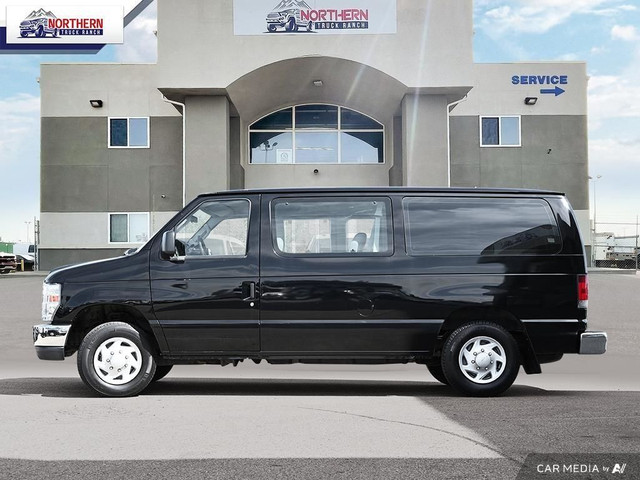2013 Ford E-150 XLT PASSENGER VAN 8 SEATER in Cars & Trucks in Edmonton - Image 3