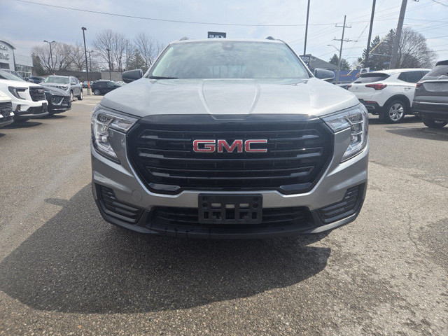 2024 GMC Terrain SLE ELEVATION EDITION AWD SLE ELEVATION EDITION in Cars & Trucks in Oshawa / Durham Region - Image 2